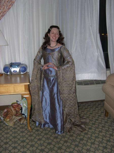 06costume_college011.jpg  (40.8 Kb)