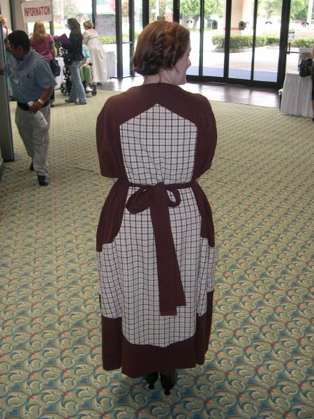 06costume_college036.jpg  (57.7 Kb)