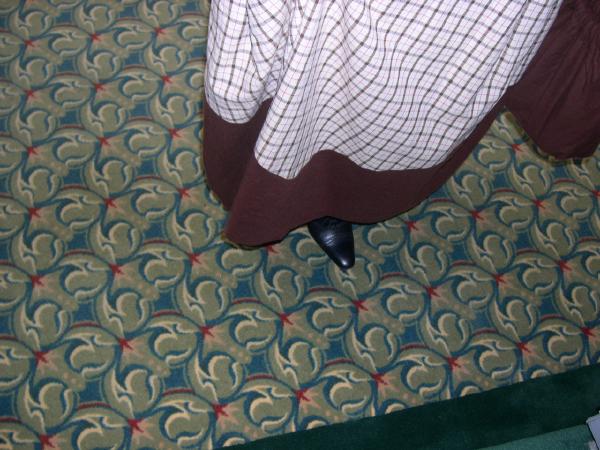06costume_college037.jpg  (51.4 Kb)