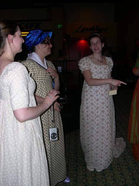 06costume_college067.jpg  (35.9 Kb)