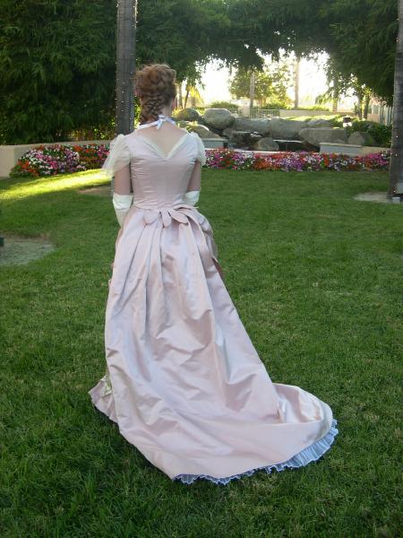 06costume_college095.jpg  (51.5 Kb)