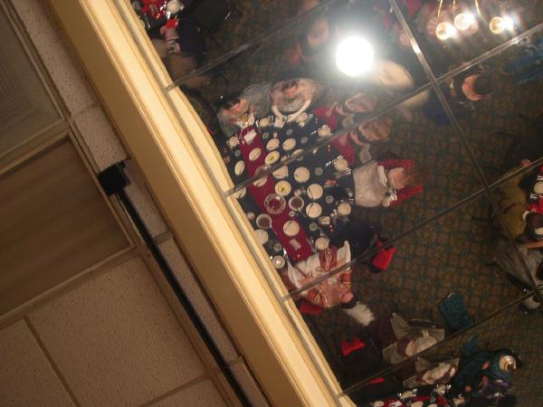 06costume_college107.jpg  (38.6 Kb)