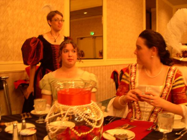 06costume_college108.jpg  (40.4 Kb)