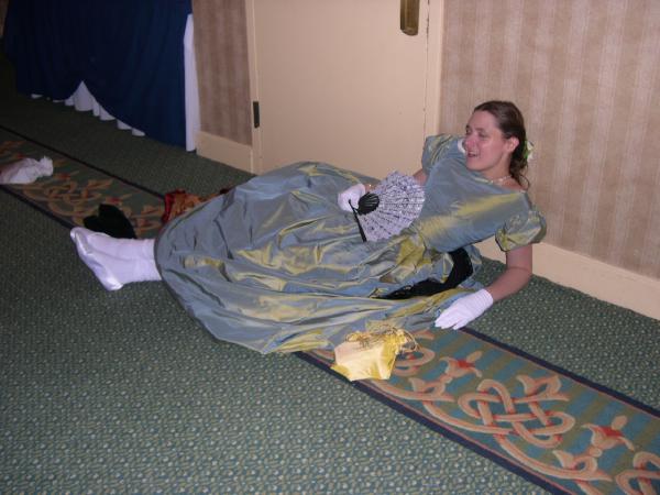 06costume_college183.jpg  (39.6 Kb)