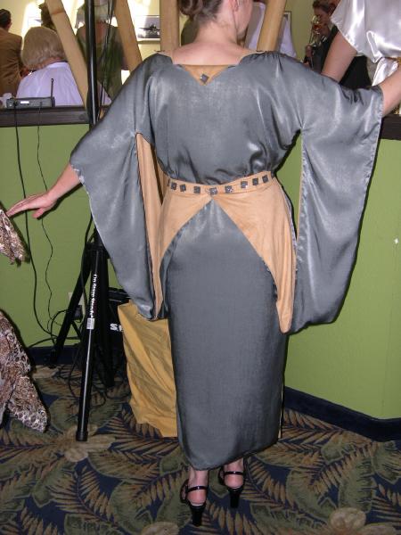06costume_college222.jpg  (43.7 Kb)