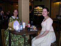 06costume_college034.jpg  (40.0 Kb)