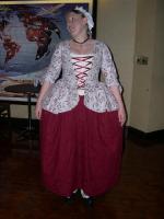 06costume_college063.jpg  (34.0 Kb)