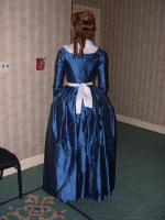 06costume_college075.jpg  (37.3 Kb)