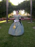 06costume_college096.jpg  (49.6 Kb)