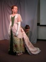 06costume_college143.jpg  (24.3 Kb)