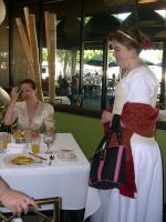 06costume_college200.jpg  (41.5 Kb)
