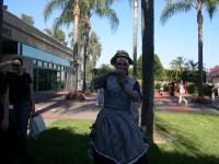 06costume_college241.jpg  (52.1 Kb)